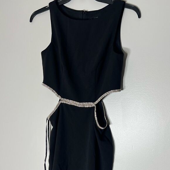 AQUA One Shoulder Cutout Waist Gown - 100% Exclusive - Picture 11 of 14